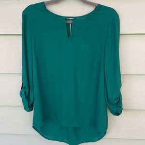 Serein Chic Jade Roll Tab Sleeve Blouse Large